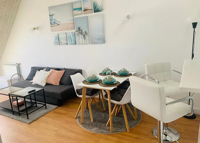 Apartamentos Lamarosa -Atico ,Vistas Al Mar Cantabrico Parking